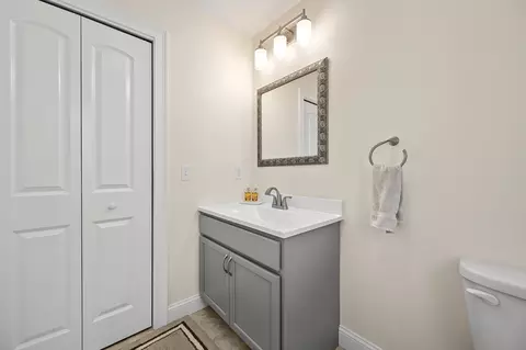 Bath - 56 Clinton Rd #56, Sterling, MA 01564 photo 2 of 6