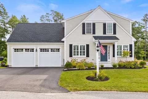 22 Farm Rd, Plymouth, MA 02360
