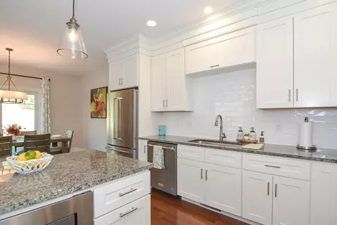 Kitchen - 150 Brookview Rd #150, Franklin, MA 02038 photo 3 of 6