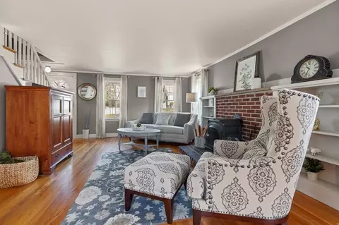 46 Willow St, Reading, MA 01867 photo 9