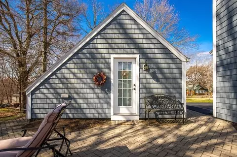 46 Willow St, Reading, MA 01867 photo 23
