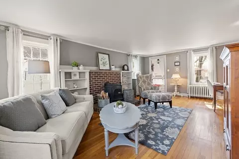 46 Willow St, Reading, MA 01867 photo 5