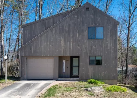 111 Coburn Ave #208, Nashua, NH 03063