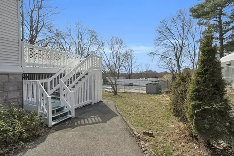 Exterior - 30 High St, Stoneham, MA 02180 photo 4 of 5