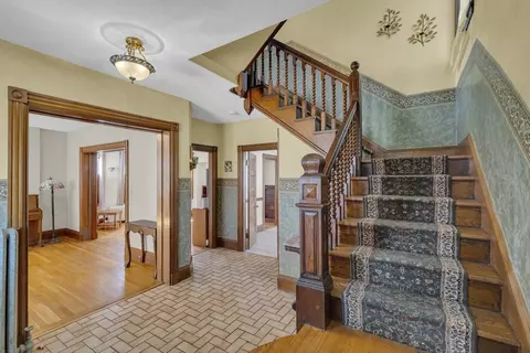 Entry Way - 30 High St, Stoneham, MA 02180 photo 1 of 6