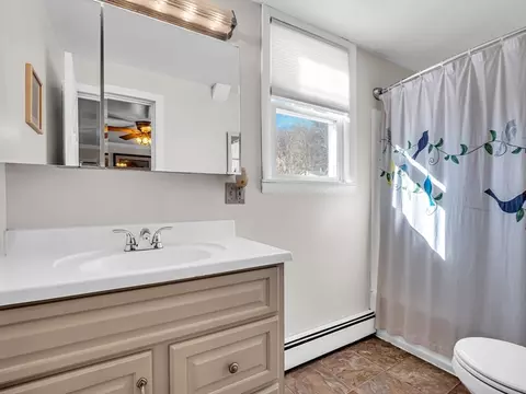 Bath - 114 Baker St, Gardner, MA 01440 photo 2 of 3