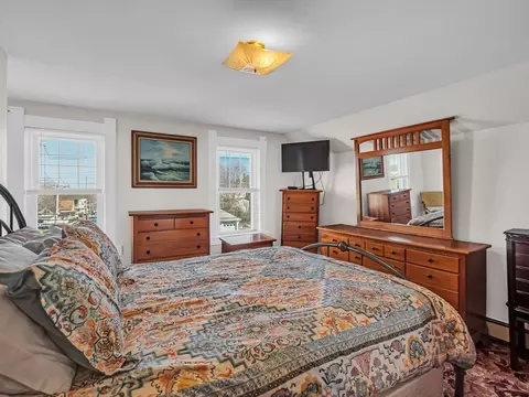Bedroom - 114 Baker St, Gardner, MA 01440 photo 6 of 8