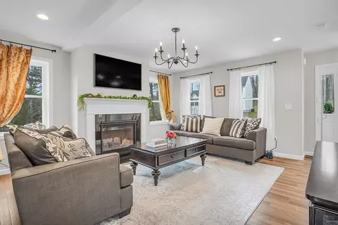 Living - 3 Sled Rd, Ashburnham, MA 01430 photo 3 of 7