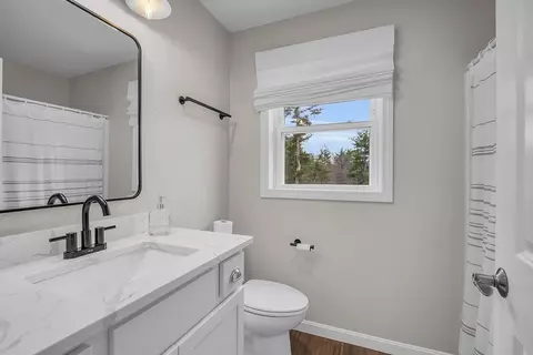 Bath - 3 Sled Rd, Ashburnham, MA 01430 photo 4 of 4