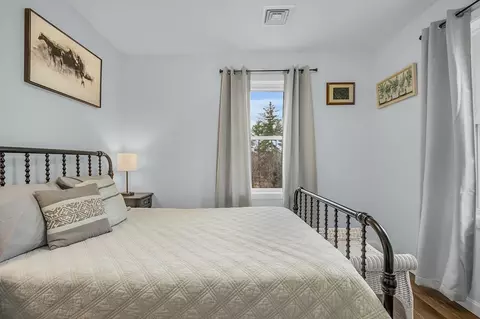 Bedroom - 3 Sled Rd, Ashburnham, MA 01430 photo 3 of 5