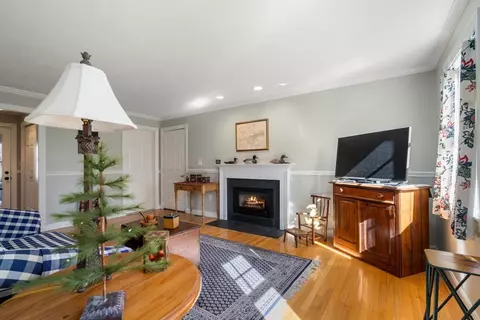 Living - 4 Cedar St, Walpole, MA 02081 photo 3 of 3