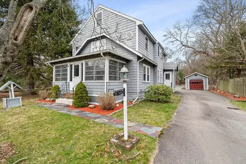 352 East St, Brockton, MA 02304