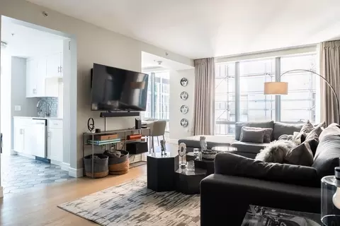 3 Avery St #604, Boston, MA 02111