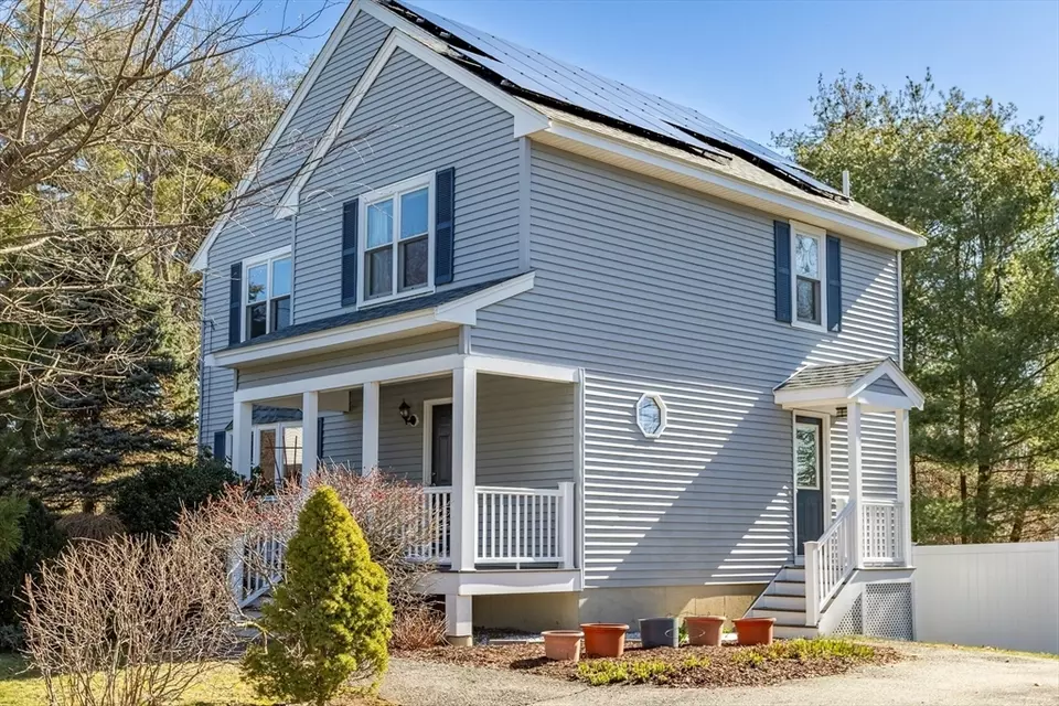 Exterior - 7 Oak Grove St, Ayer, MA 01432 photo 2 of 6