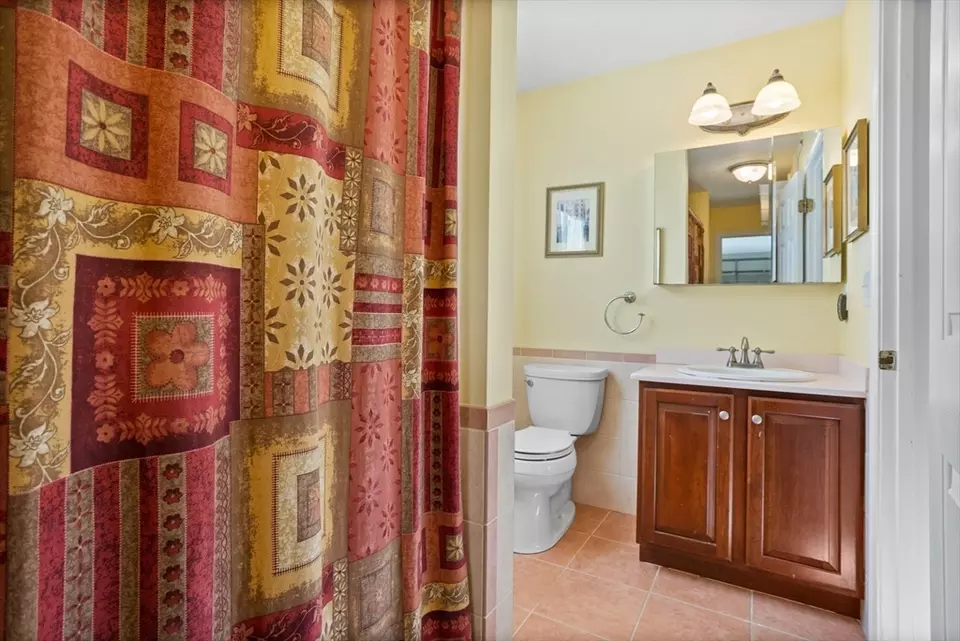 Bath - 7 Oak Grove St, Ayer, MA 01432 photo 3 of 4