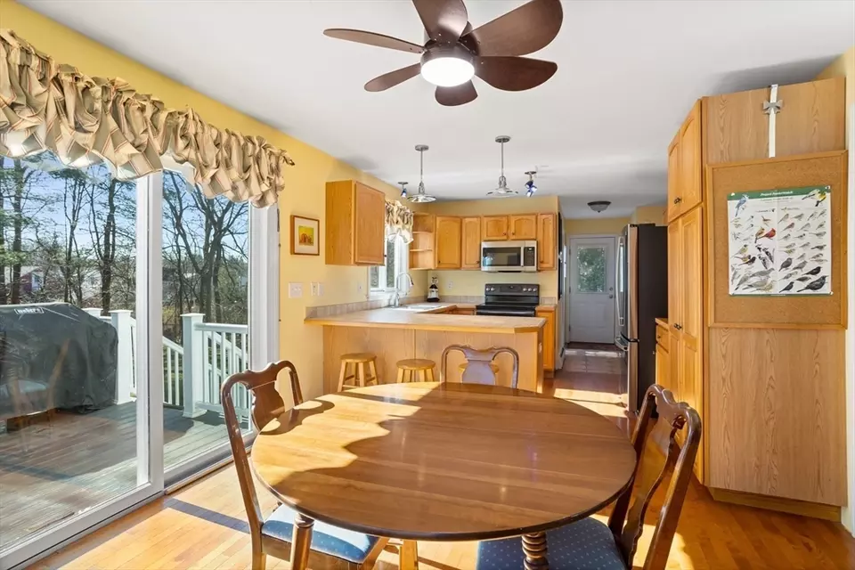 Dining - 7 Oak Grove St, Ayer, MA 01432 photo 3 of 3