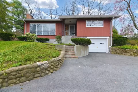 119 Ridge St, Winchester, MA 01890