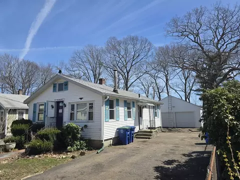 149 Edge Hill Rd, Braintree, MA 02184