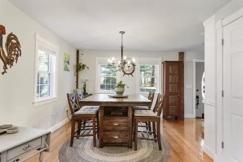 Dining - 468 Central Tpke, Sutton, MA 01590 photo 1 of 3
