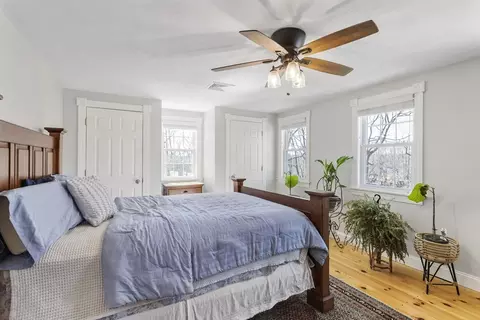 Bedroom - 468 Central Tpke, Sutton, MA 01590 photo 5 of 7