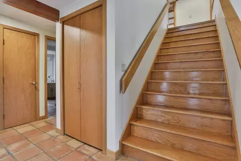 Entry Way - 35 Eldridge Rd, Harvard, MA 01451 photo 2 of 3