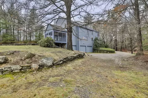 Exterior - 35 Eldridge Rd, Harvard, MA 01451 photo 2 of 7
