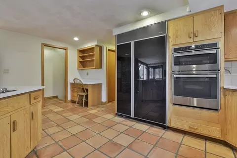 Kitchen - 35 Eldridge Rd, Harvard, MA 01451 photo 4 of 5