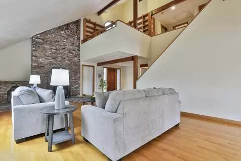 Living - 35 Eldridge Rd, Harvard, MA 01451 photo 2 of 6