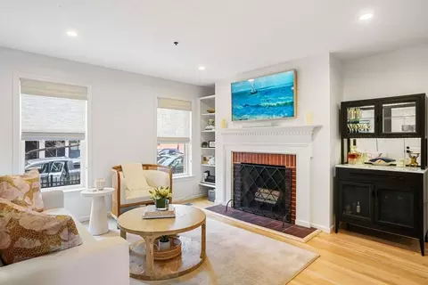 15 Main St #A, Boston, MA 02129