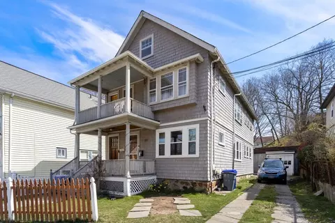 87 Oakland St, Boston, MA 02135