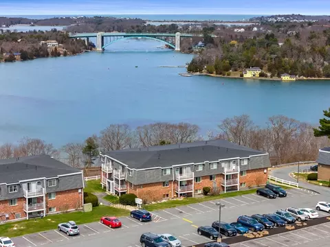 145 Essex Ave #517, Gloucester, MA 01930