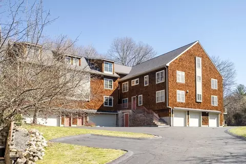 6 Stephen Lane Dr #6, Bedford, MA 01730