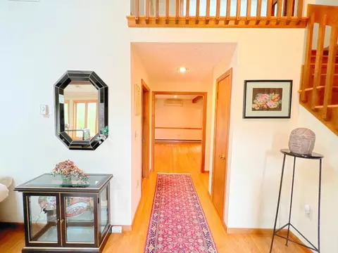 7 Lamplight Cir, Natick, MA 01760 photo 5