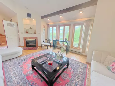 7 Lamplight Cir, Natick, MA 01760 photo 4