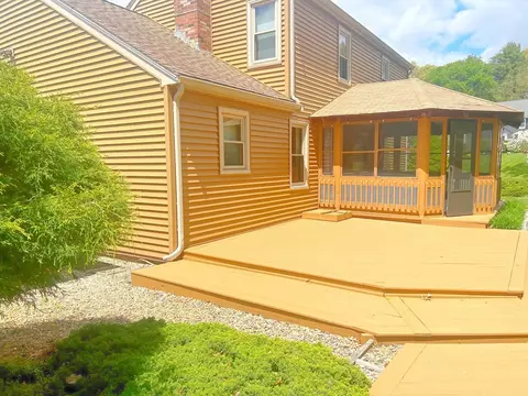 7 Lamplight Cir, Natick, MA 01760 photo 28