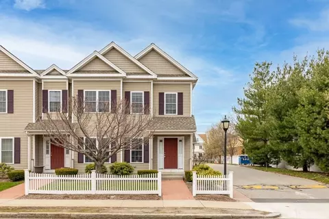 215 Harvard St #1, Medford, MA 02155