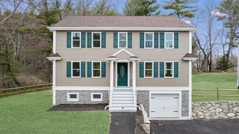 2 Mutton Ln, Weymouth, MA 02189