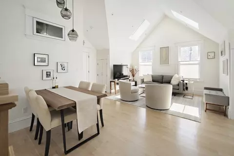 100 Bartlett St #3, Somerville, MA 02145