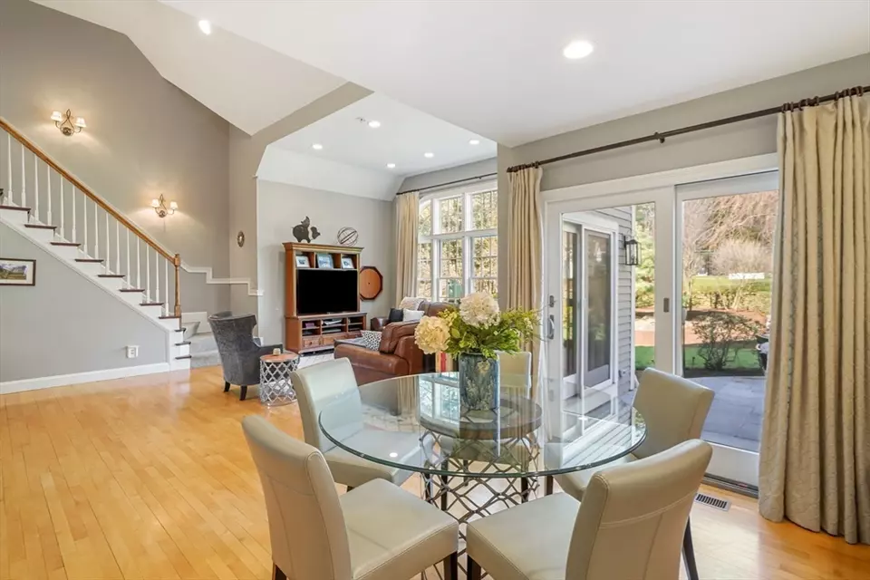 Dining - 134 Dela Park Rd, Westwood, MA 02090 photo 4 of 4