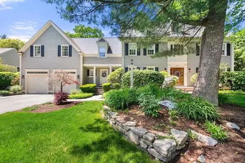 Exterior - 134 Dela Park Rd, Westwood, MA 02090 photo 1 of 6