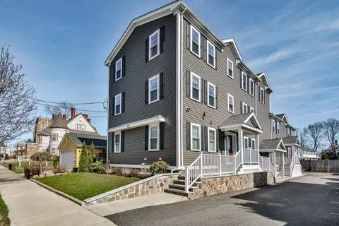 28 Baltimore St #3, Lynn, MA 01902