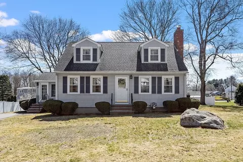 6 Northgate Rd, Chelmsford, MA 01824
