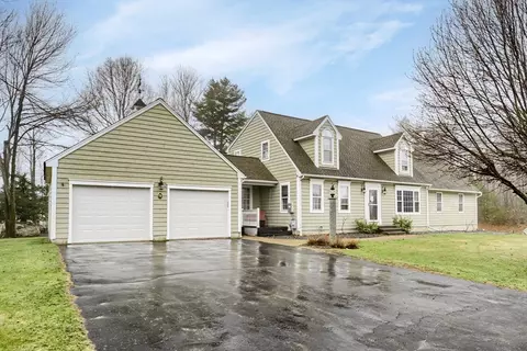 9 Prouty Ln, Rutland, MA 01543