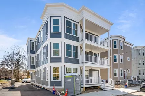 109 Ellington St #1, Boston, MA 02121