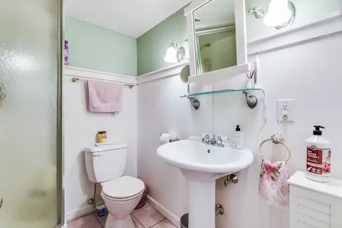 Bath - 95 Pond Cir, Mashpee, MA 02649 photo 2 of 2