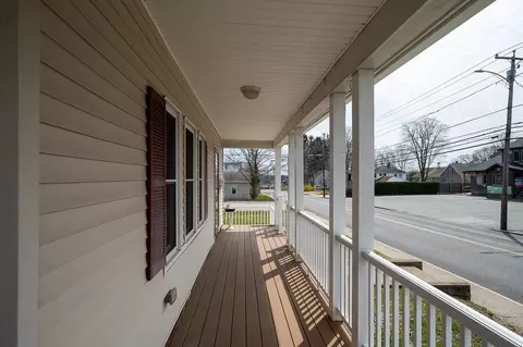 Exterior - 135 Lake St, Webster, MA 01570 photo 12 of 14