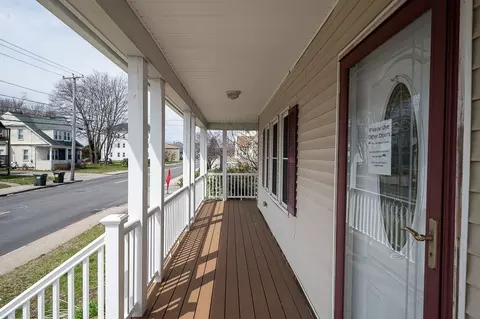 Exterior - 135 Lake St, Webster, MA 01570 photo 5 of 14