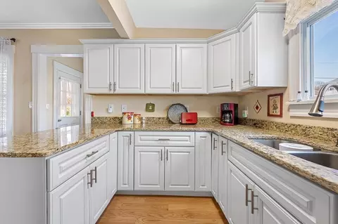 Kitchen - 135 Lake St, Webster, MA 01570 photo 2 of 3