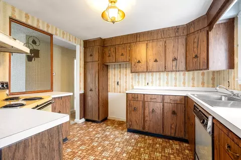 Kitchen - 2 Hickory Ln, Danvers, MA 01923 photo 3 of 3