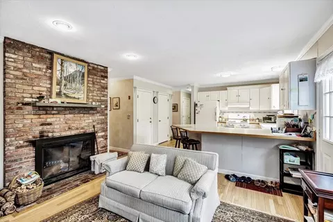 Living - 78 Dory Cir, Barnstable, MA 02648 photo 5 of 9